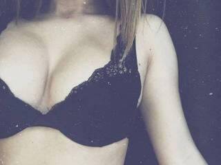 에로틱 한 영상 채팅 lindikiss