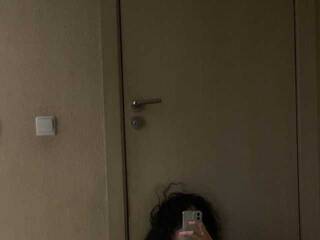 에로틱 한 영상 채팅 Lisa1010