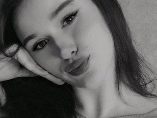 에로틱 한 영상 채팅 Lisatesss
