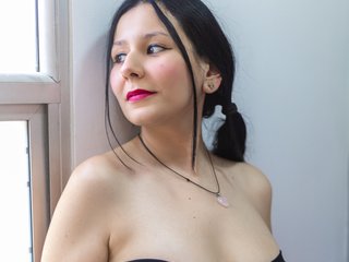 에로틱 한 영상 채팅 LissaThompsom