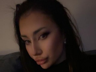 에로틱 한 영상 채팅 LissyLips