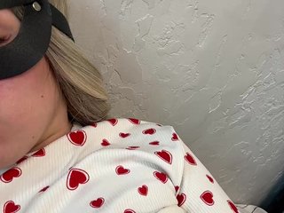 에로틱 한 영상 채팅 LittleBarbieJ