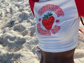 에로틱 한 영상 채팅 LittleMisscharming