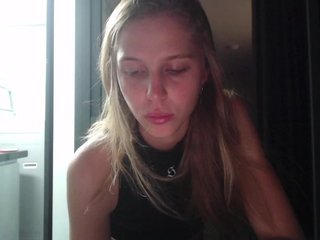 에로틱 한 영상 채팅 Littlemolly1