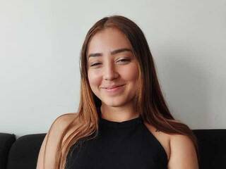 에로틱 한 영상 채팅 littlepaty