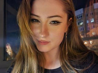 에로틱 한 영상 채팅 LiyaAura