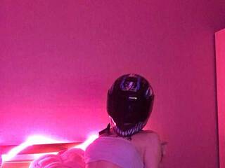 에로틱 한 영상 채팅 LiyaHell