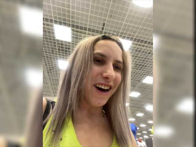 방송 스크린 샷 Liza-551