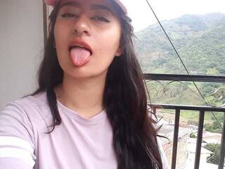 에로틱 한 영상 채팅 LizhWard