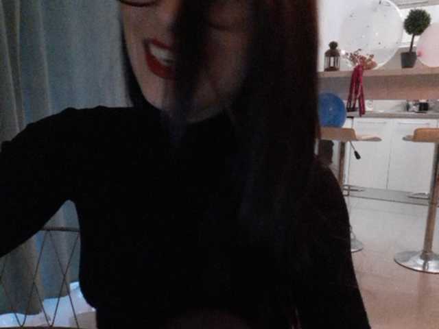 방송 스크린 샷 LizzyRoy