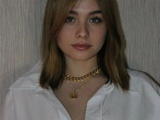 에로틱 한 영상 채팅 LolaBellee
