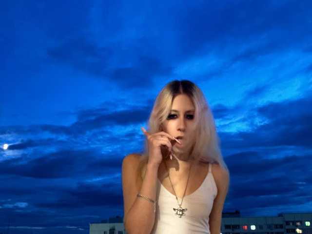 프로필 사진 LolaLevvis