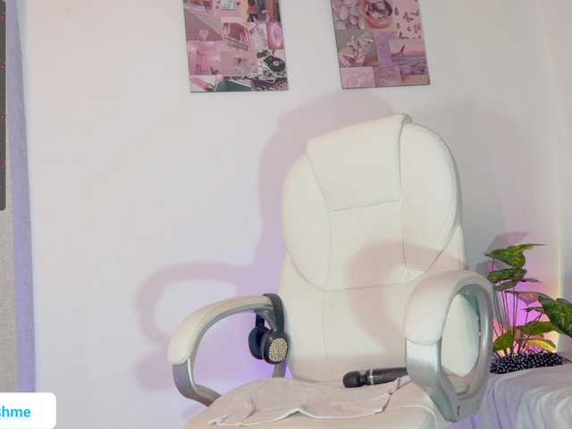 방송 스크린 샷 LolaLushme