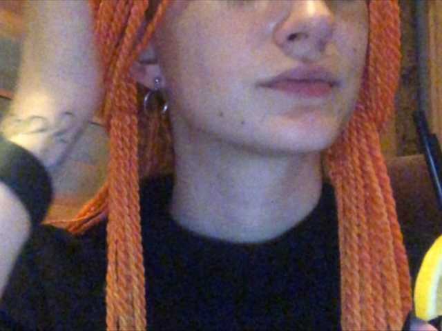 방송 스크린 샷 LolyEvans