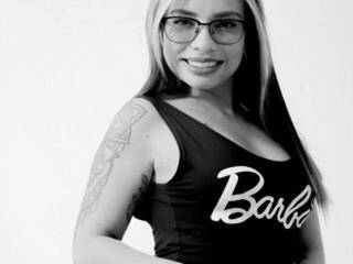 에로틱 한 영상 채팅 lorennfox