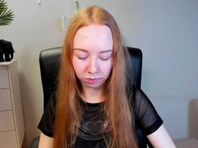 사진 LoriFire Let me warm u up ;)#new #fun #rolleplay #cockrating #english #german #humiliation #cei #joi #dirtytalk #cockandballstortures #domination #sph #sarcasm #edging #punishment #orders #ginger #CFNM