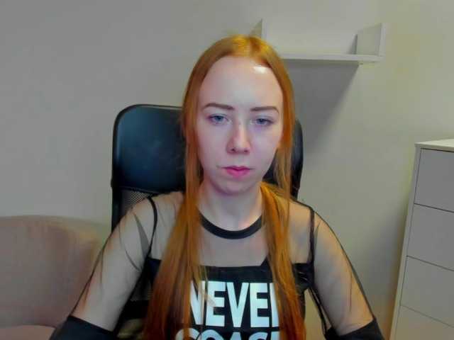 사진 LoriFire Hello I am the new girl, I look nice, but I can be cruel as well xD #new #fun #rolleplay #cockrating #english #german #humiliation #cei #joi #dirtytalk #cockandballstortures #mistress #slaves #domination #sph #sarcasm #edging #punishment #orders #ginger