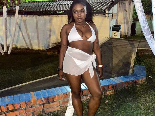 프로필 사진 loveebonyyjuices