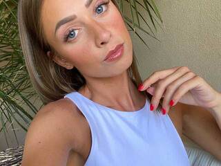 에로틱 한 영상 채팅 LovingFlame