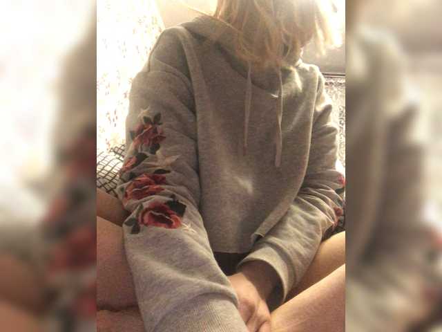 방송 스크린 샷 Loyaa