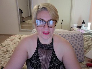 에로틱 한 영상 채팅 LuanaSexxxy