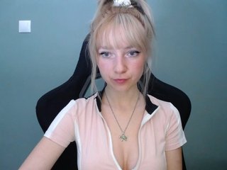 에로틱 한 영상 채팅 LuciaLovely