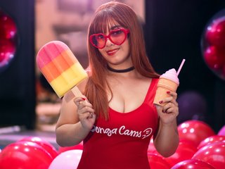 에로틱 한 영상 채팅 Lucy-Adams