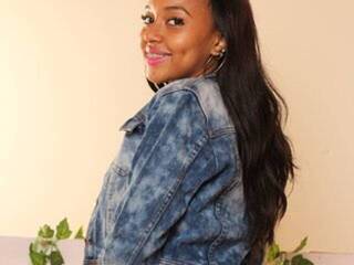 에로틱 한 영상 채팅 Lucyche