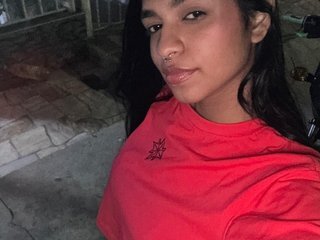 에로틱 한 영상 채팅 LucyLove11