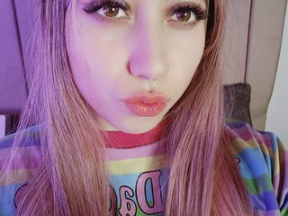 에로틱 한 영상 채팅 LucyMalkova