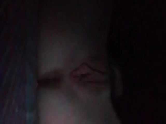 방송 스크린 샷 LucyVaughan