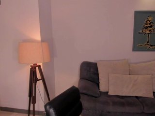 에로틱 한 영상 채팅 LucyWeiss