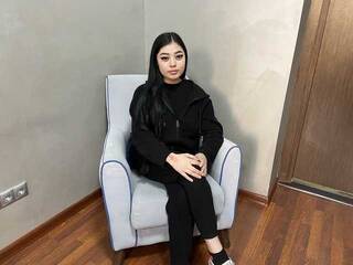 에로틱 한 영상 채팅 LuiMoxi