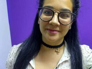 에로틱 한 영상 채팅 luisitha