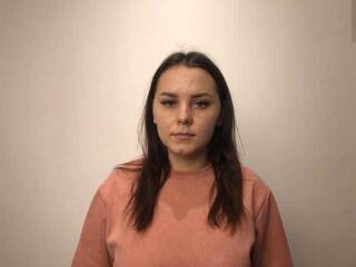 에로틱 한 영상 채팅 LukriyaBardo