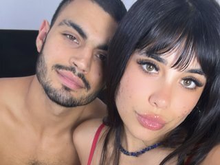 에로틱 한 영상 채팅 latinuycouple