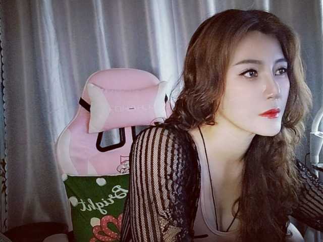 방송 스크린 샷 Luna-Candy