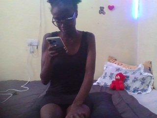 에로틱 한 영상 채팅 LunaAdut