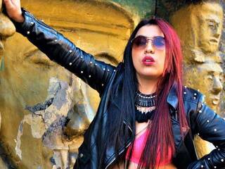 에로틱 한 영상 채팅 LunaRoberts