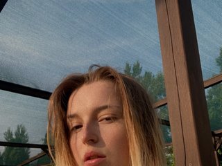 에로틱 한 영상 채팅 LuniTunes