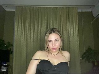 에로틱 한 영상 채팅 LuxuryAlya8