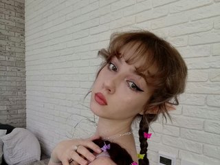 에로틱 한 영상 채팅 Lyae