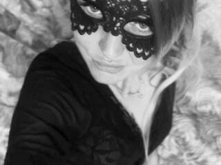 에로틱 한 영상 채팅 Lyalyalyaa