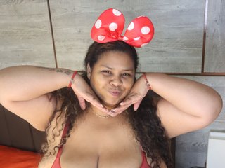 에로틱 한 영상 채팅 LynnJones