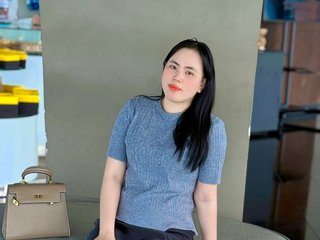 에로틱 한 영상 채팅 Lyysuu