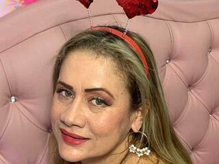 에로틱 한 영상 채팅 Madame-charlotte