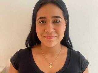 에로틱 한 영상 채팅 MaddiMartinez