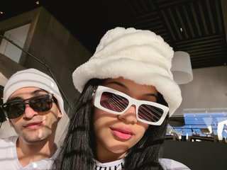 에로틱 한 영상 채팅 MaddisRock