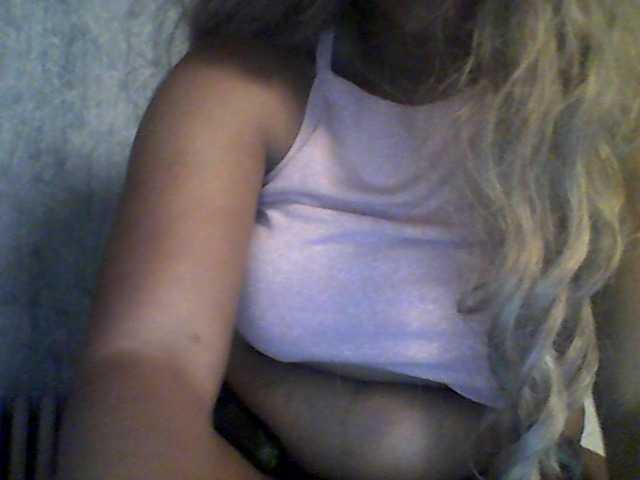 방송 스크린 샷 Madlenee