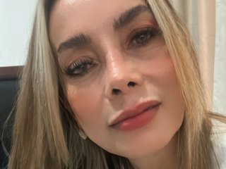 에로틱 한 영상 채팅 Madelynbroke